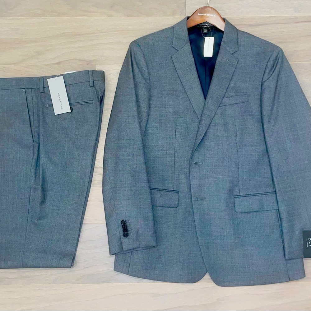 Banana Republic Suit